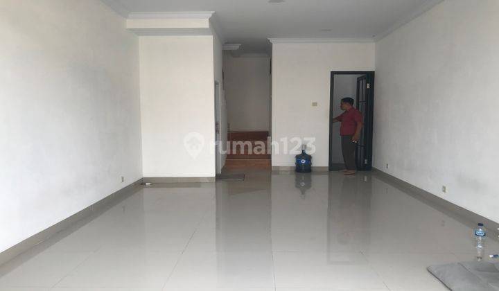  Ruko di Jl raya pancoran mas depok, Pancoran Mas 65 m² SHM - Sertifikat Hak Milik Unfurnished 2