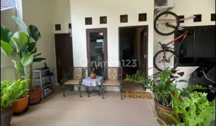 Rumah 2 Lantai Semi Furnished SHM di Jl Raya Pondok Cabe Tangerang Selatan, Tangerang 2