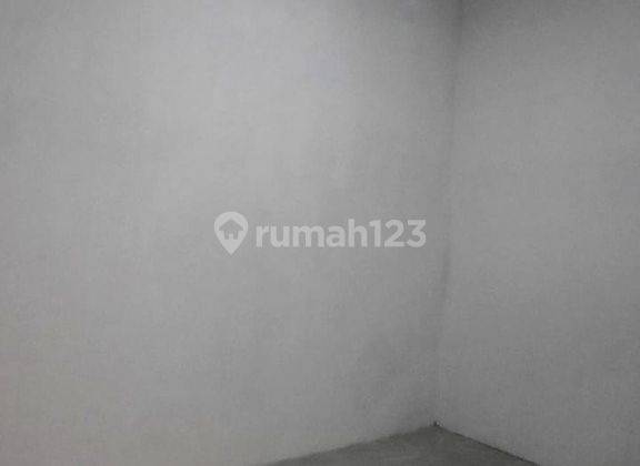 Rumah Bagus Semi Furnished SHM di Jl Raya Pertanian Citayam Depok, Selangkah Ke Stasiun Citayam, Depok 2