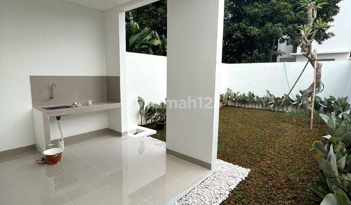 Rumah Modern Dengan Gaya Scandinavian Tropis Dan Spek Berkualitas, Tanah Luas Dekat Ke Area Jakarta Selatan 2