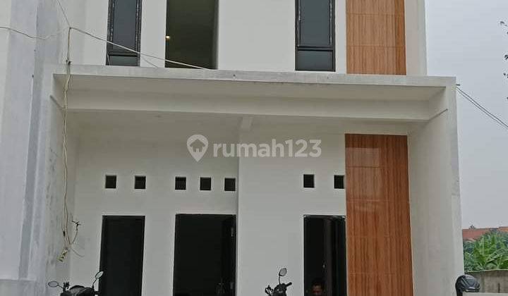 Rumah 2 Lantai Bagus Semi Furnished SHM di Jl Raya Sawangan Permai, Depok 1