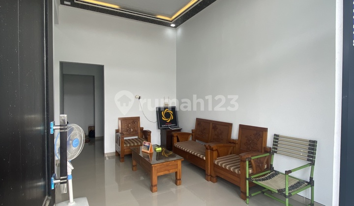 Rumah Lebar 5 X 12 Konsep Modern Di Pasir Putih Sawangan Depok 6 Menit Ke Halte Transjakarta Dan Stasiun Krl