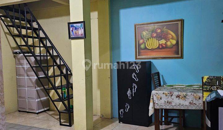 Rumah Bagus Semi Furnished SHM di Jl Raya Pahlawan Cinangka - Depok, Depok 2