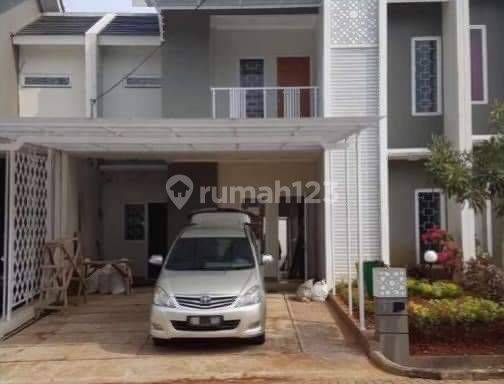 Rumah 2 Lantai Bagus Semi Furnished SHM di Jl Raya Muchtar Sawangan - Depok, Depok 1