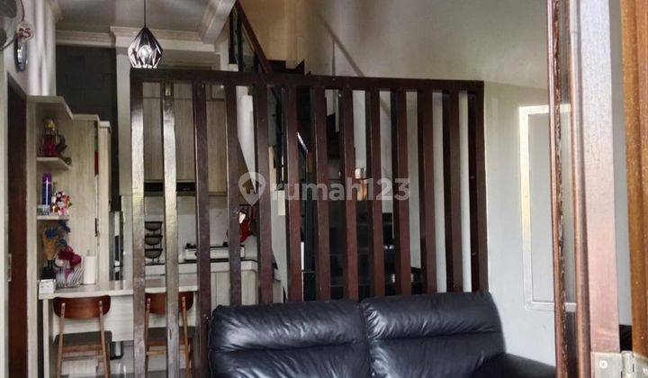 Dijual Rumah Cantik di Villa Mahkota Indah Tarumajaya, Bekasi  2