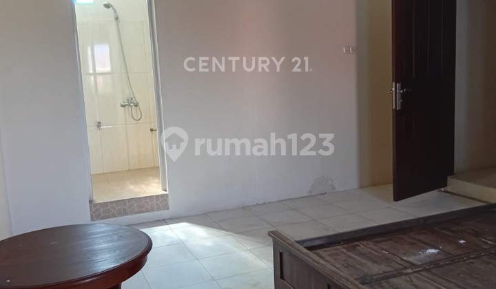 Rumah Lokasi Strategis Di Jl Dahlia Cempaka Arum  2