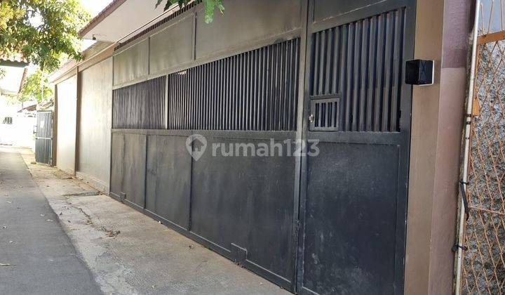 Rumah Di Jl Pangeran Drajat Kesambi Cirebon  1