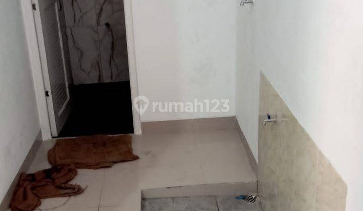 Rumah Tinggal Di Jl Pangeran Drajat Gg Sinar Pagi 2