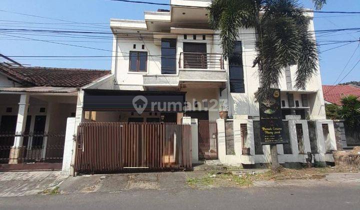 Rumah Bagus Akses Jalan Besar Margahayu Raya  2