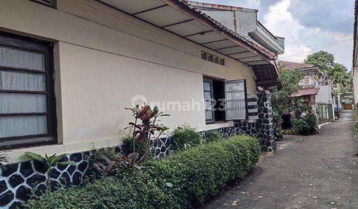 Rumah Lama Model Kolonial SHM di Cicendo Kota Bandung 1