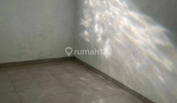 Rumah Bagus Unfurnished SHM di Margahayu Raya, Bandung 2