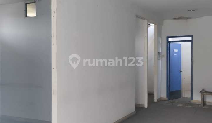 2-STORY SHOP HOUSE ON MAIN ROAD JALAN AMIR MAHMUD CIMAHI 1