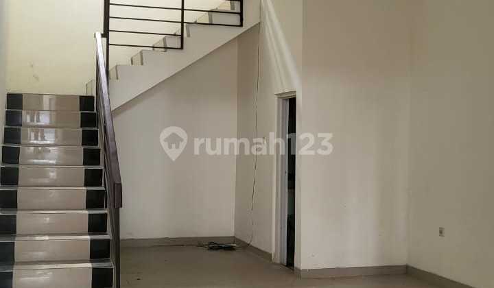 RUKO 3 LANTAI LOKASI BAGUS MAINROAD SETRSARI  2