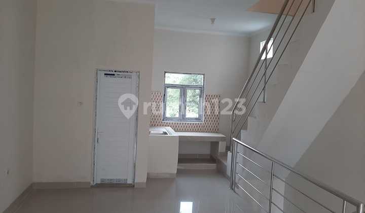  Ruko Mainroad 2,5 Lantai Lokasi Jalan Provinsi Padalarang Strategis Ba