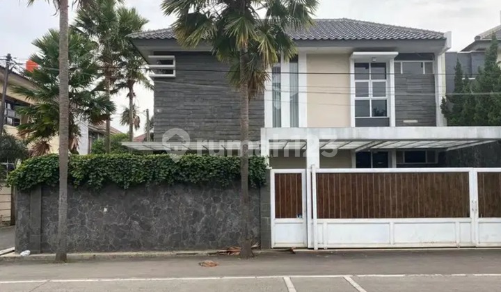 Luxry Home Minimalis Nyaman Lokasi Mainroad Antapani