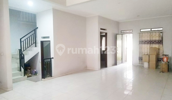 Rumah di Komplek Mega Asri Pasteur Bandung Jawa Barat , Bandung Rumah di Komplek Mega Asri Pasteur Bandung Jawa Barat , Bandung