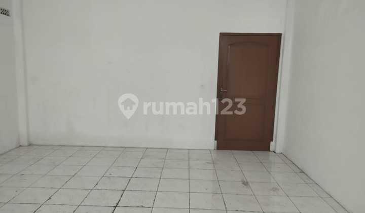 RUKO MAINROAD SIAP PAKAI DI LEMBANG 2