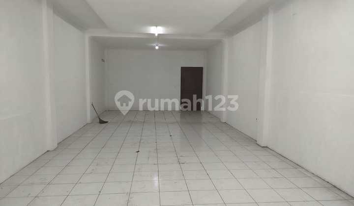 RUKO MAINROAD SIAP PAKAI DI LEMBANG 1