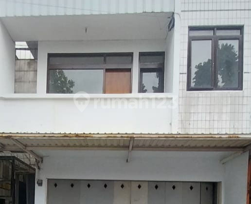 Main Road 2-Storey Shop House in Padalarang 1