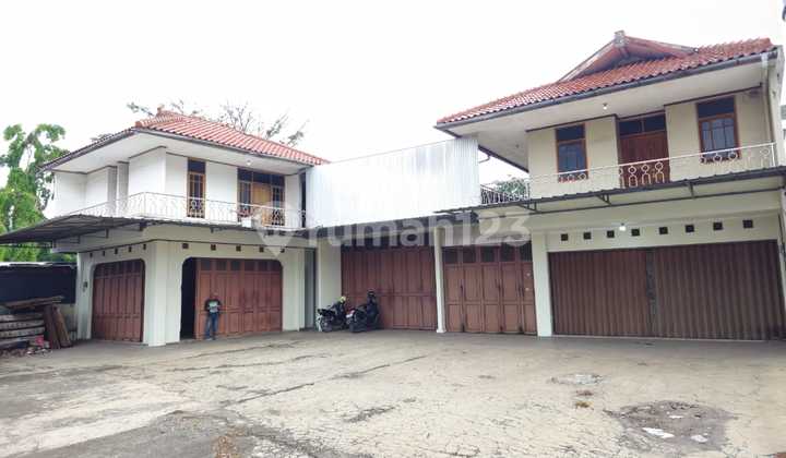 RUANG USAHA DENGAN PARKIRAN LUAS DI MAINROAD JALAN RAYA CIBABAT CIMAHI  1