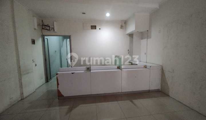 RUKO 3 LANTAI MAINROAD JALAN CIMAHI CIBABAT 