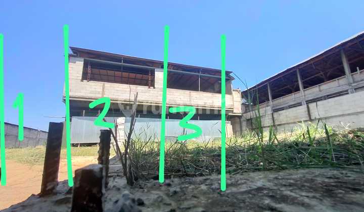 Kavling 2 di Lokasi Tempat Wisata dan Kuliner Makan di Punclut Ciumbuleuit