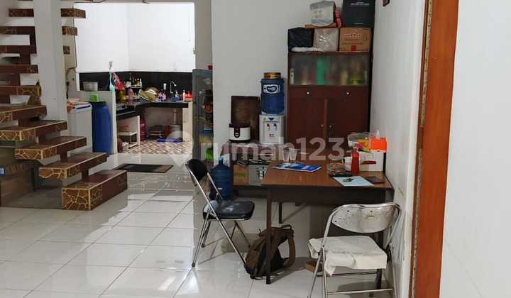 For Sale 2-Story Japanese-Themed House in Kopo Sayati 2