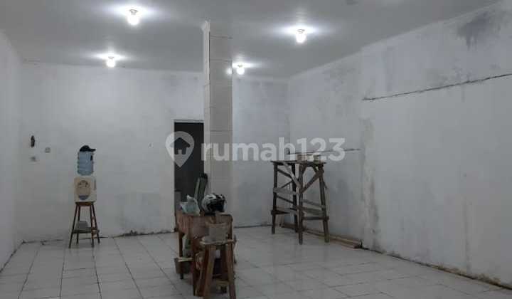 DISEWAKAN RUMAH / TEMPAT USAHA - LOKASI STRATEGIS DEPAN PASAR KIARACONDONG DISEWAKAN RUMAH / TEMPAT USAHA - LOKASI STRATEGIS DEPAN PASAR KIARACONDONG