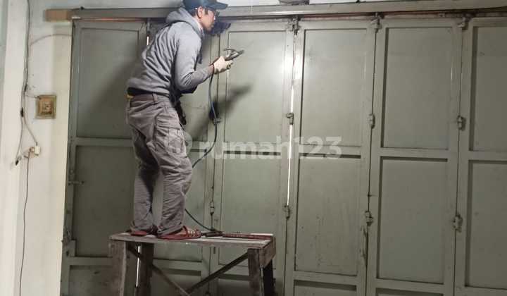 Ready-to-Use Shop House on Main Road, Jalan Supratman