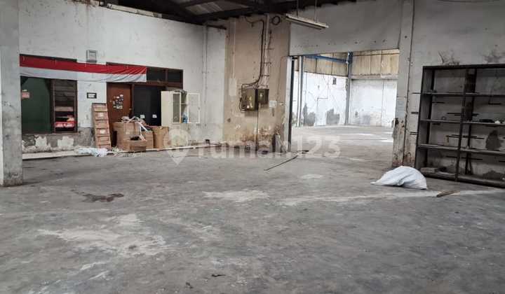 Warehouse 600m2 In Sudirman Downtown Bandung Near Bank Warehouse 600m2 In Sudirman Downtown Bandung Near Bank
