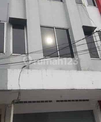 RUKO 3 LANTAI DI JALAN SAYAP PASTEUR BANDUNG  2