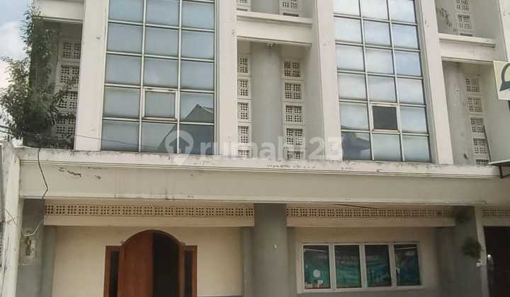 Disewakan Ruko 3 Lantai Mainroad Jalan Kopo Raya