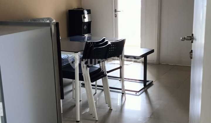 Apartemen Parahyangan Residence 3 Kamar Tidur Furnished