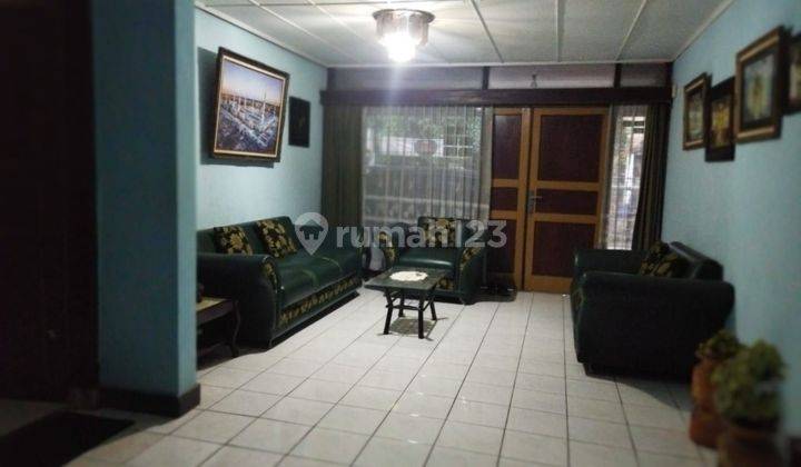 MURAH! Rumah Gerlong Bawah Pasar dkt UPI, NHI, Kodya Bandung! 2