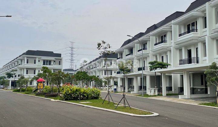 Dijual Cepat Rumah Baru 3 Lantai Siap Huni, Cluster Winona, Type Wallace, Alam Sutera 2