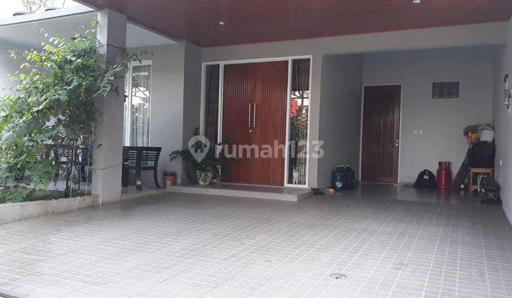 Dijual Cepat Rumah 2 Lantai, Cluster Patagonia, De Latinos, Bsd City, Bangunan Dari Kavling Di Jalan Utama, Cantik & Siap Huni 2