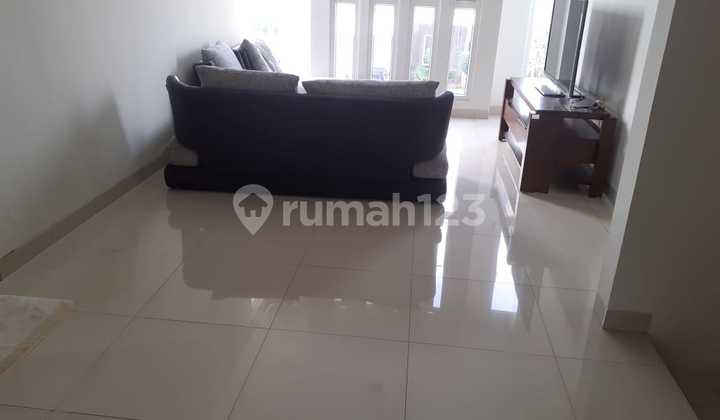 Dijual Rumah Minimalis Modern Kotawisata 2