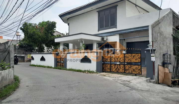 Di Jual Rumah 2 Lantai Mewah dan Luas di Cibubur Jakarta Timur