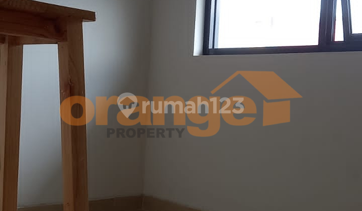 Di Jual Rumah 2,5 Lantai Full Furnished di Legenda Wisata Cibubur 2