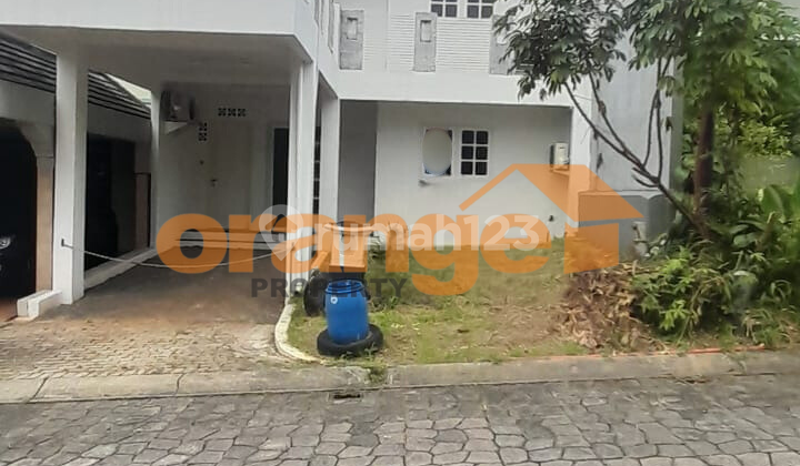 Di Jual Rumah 2 lantai Dekat Sport Club Kota Wisata Cibubur Di Jual Rumah 2 lantai Dekat Sport Club Kota Wisata Cibubur