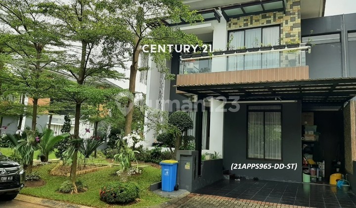 Rumah Hook Depan Taman Sudah Renov di Discovery Bintaro Jaya 2