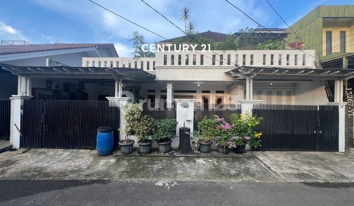 For Sale House In LaranganCiledukTangerang Complex