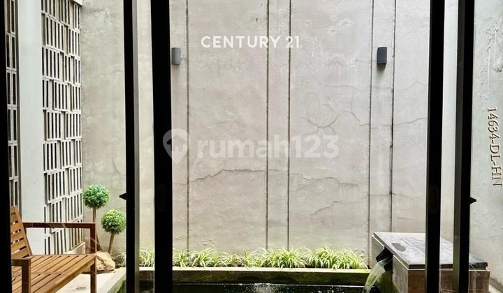 Rumah Dijual Siap Huni Semi Furnished Di Discovery Bintaro