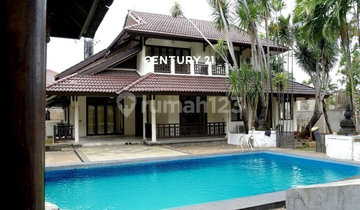 Dijual Rumah Terawat Habis Renov Dgn Kolam Renang Untuk Kantor 