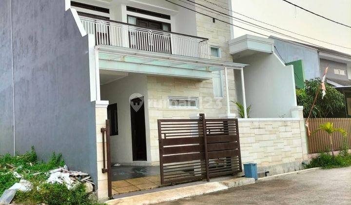 Rumah 2 Lantai SHM mewah dengan Mini bar 2