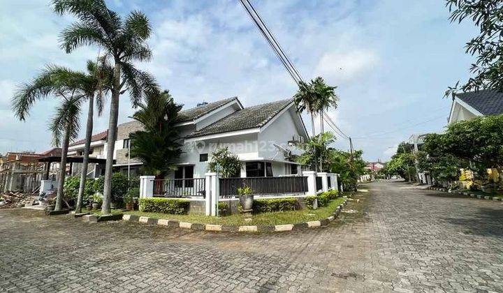 Rumah Mewah Srondol Bumi Indah Semarang Siap Huni 1