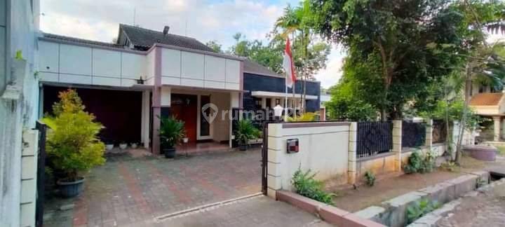 Rumah Kawasan Elit Pinggir Jalan Raya Semeru Kota Semarang  1