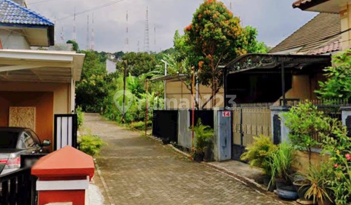 Rumah 2 Lantai Siap Huni Jangli Semarang 2