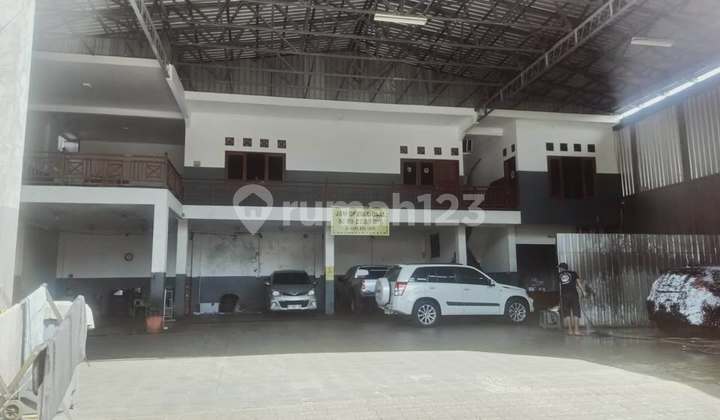 Ready for Business: Car Wash Warehouse for Sale in Sampangan, Semarang 2