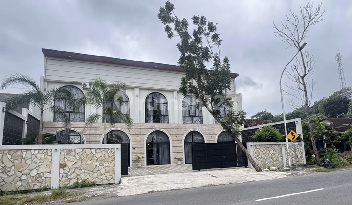 Jual Rumah Mewah Siap Huni Manyaran Semarang Barat 1